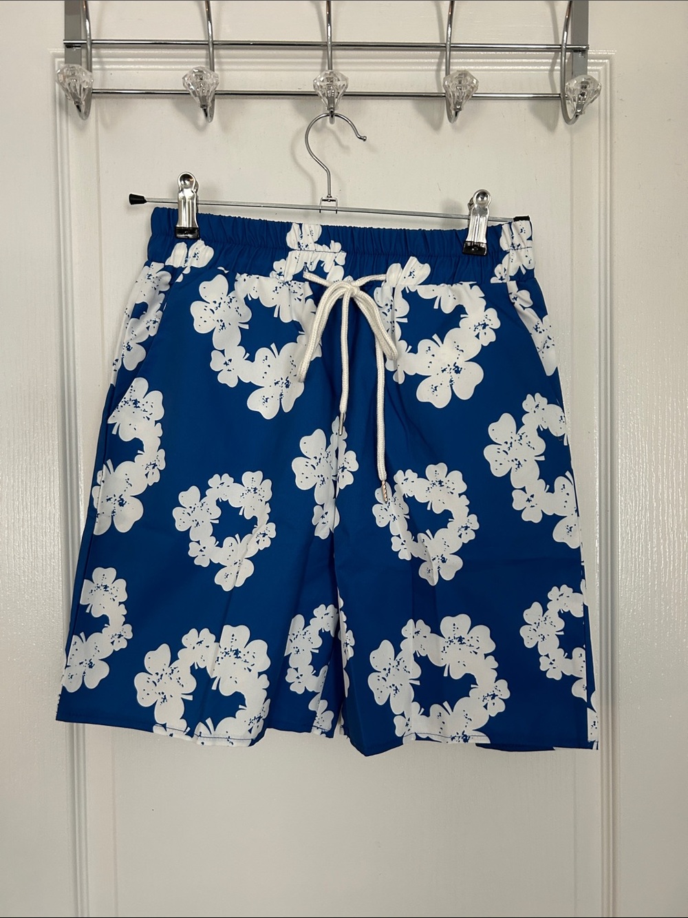 ROMWE Blue Floral Swim Board Shorts with White Drawstring